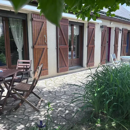 בית נופש Chez Colette, Maison Agreable Villebernier