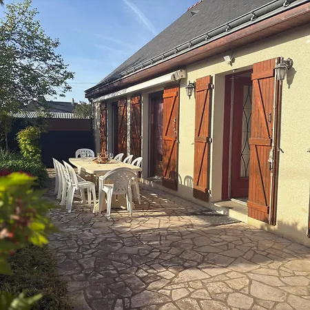 Prázdninový dům Chez Colette, Maison Agreable Villebernier